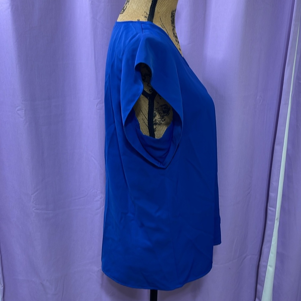 Express Top - Picture 2 of 4